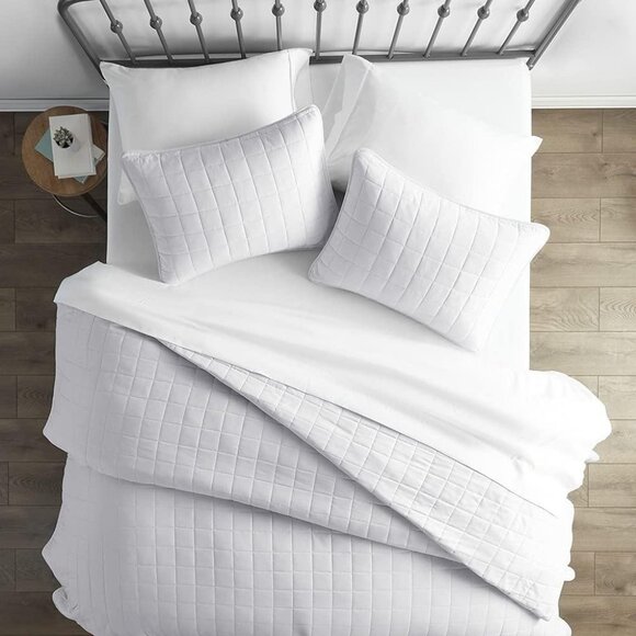 NWT Ienjoy Home Premium Ultra Soft 3-Piece Quilted Coverlet Set White Queen - Picture 3 of 8